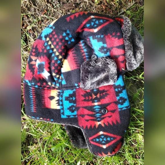 Tribal-Inspired Signature Collection BUNDLE (2XL Joggers/Hat) - Picture 11 of 14